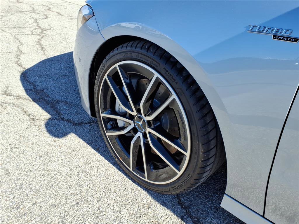 New 2026 Mercedes-Benz CLA 35 AMG 4MATIC image 9
