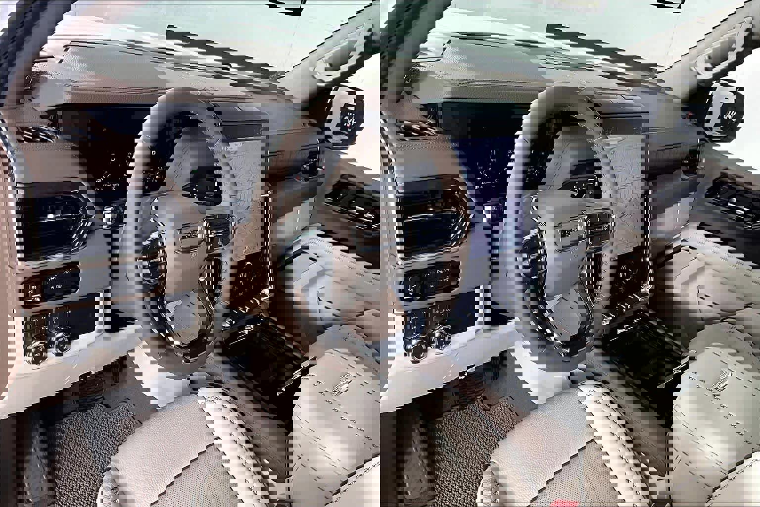 Used 2026 GMC Yukon XL Denali w/ Sun & Power Step Package image 36