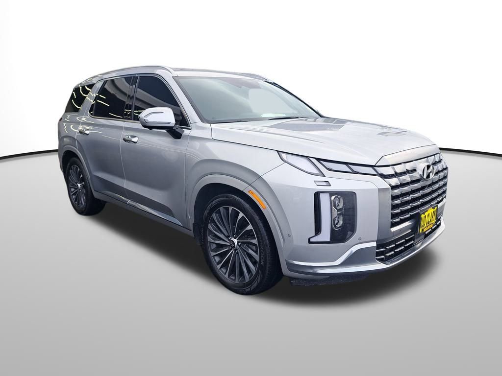 Used 2023 Hyundai Palisade Calligraphy w/ Cargo Package image 8