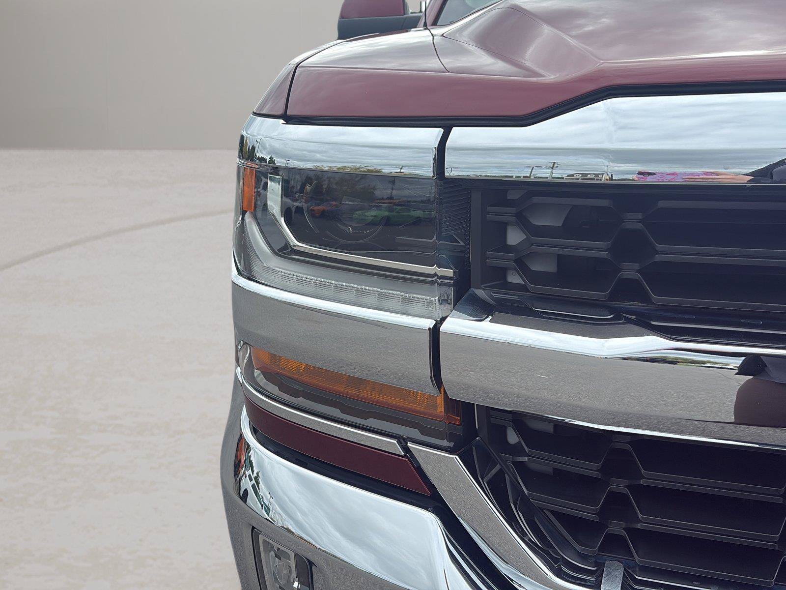 Used 2017 Chevrolet Silverado 1500 LT w/ All Star Edition AWD/4WD image 37