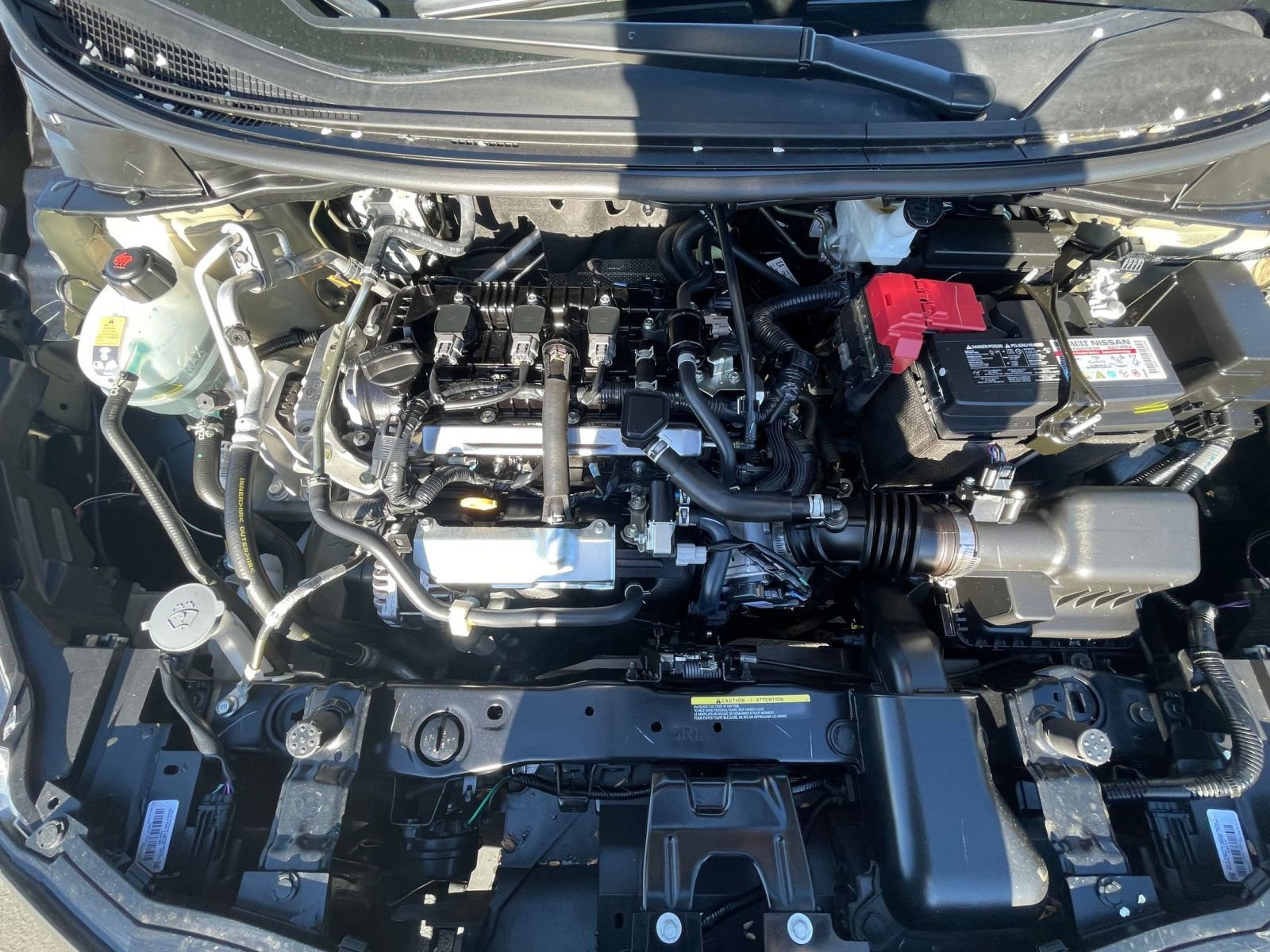 Used 2025 Nissan Versa SV image 30