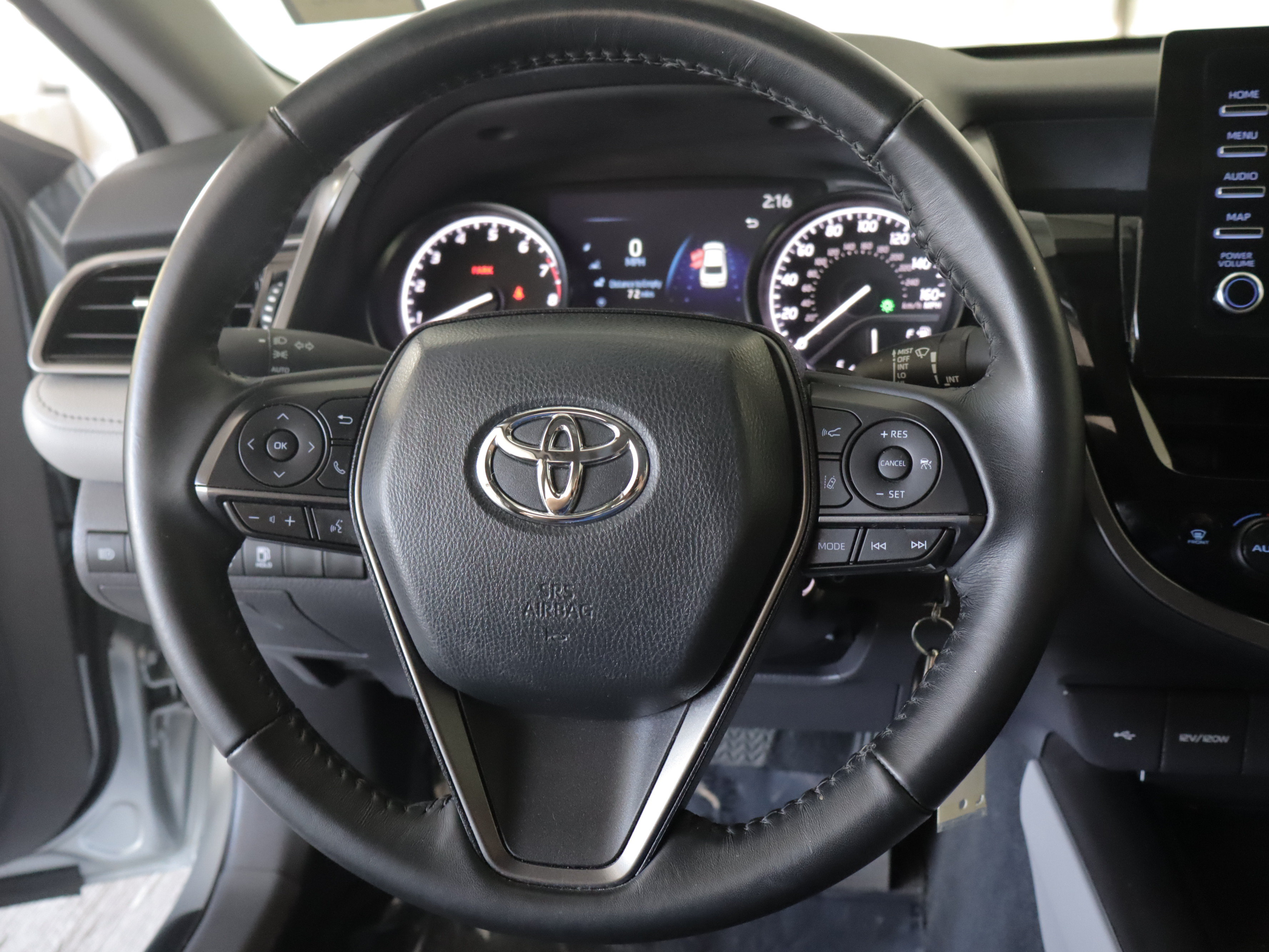 Used 2023 Toyota Camry SE AWD/4WD image 13