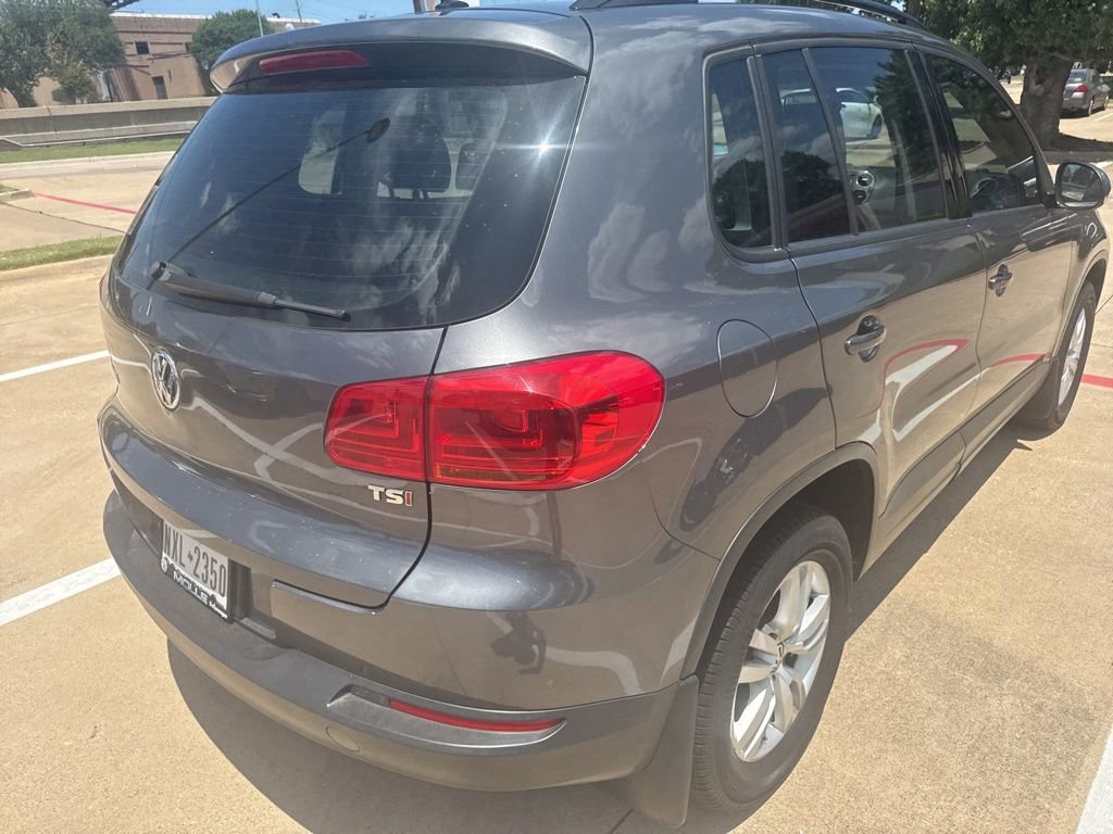 Used 2016 Volkswagen Tiguan S FWD image 9