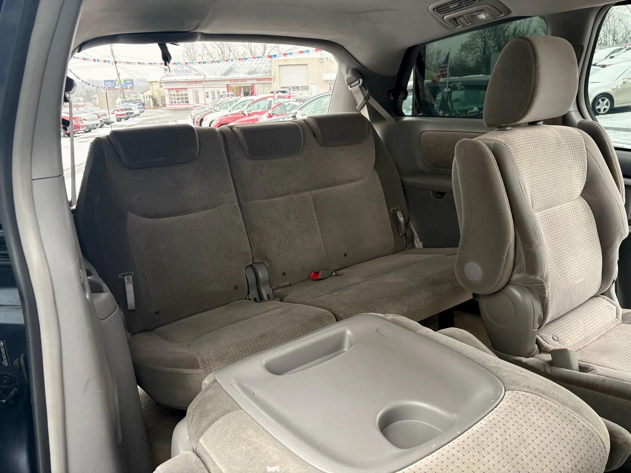 Used 2010 Toyota Sienna LE image 29