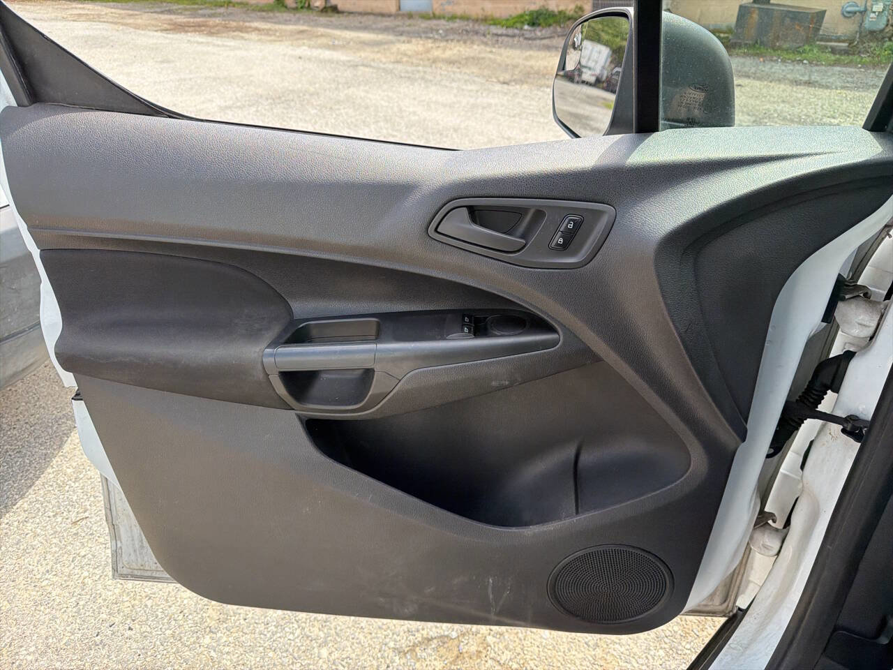 Used 2016 Ford Transit Connect XL FWD image 18