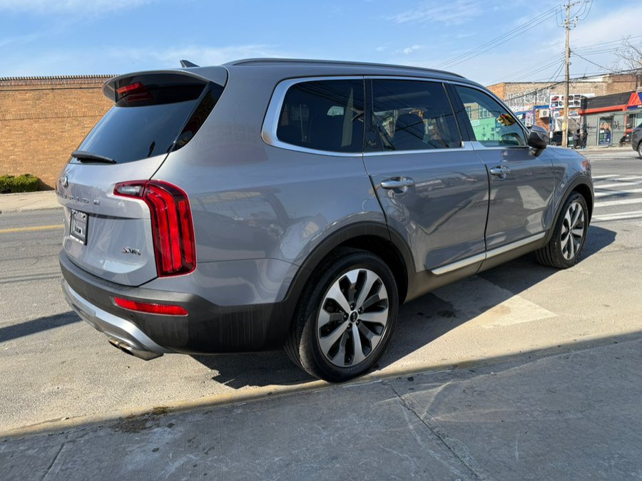 Used 2020 Kia Telluride S w/ S 8 Passenger Seating Package AWD/4WD image 4