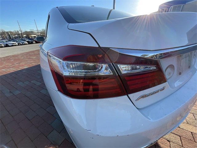Used 2016 Honda Accord EX-L image 14