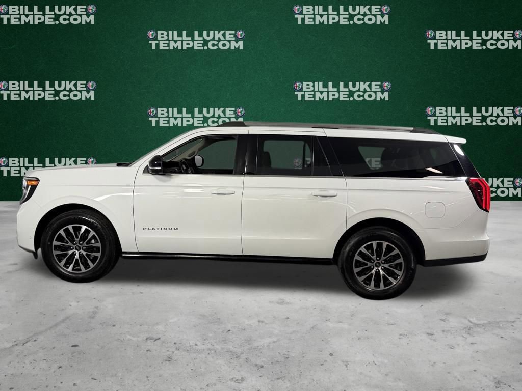 Used 2025 Ford Expedition Platinum w/ Driver's Package AWD/4WD image 8