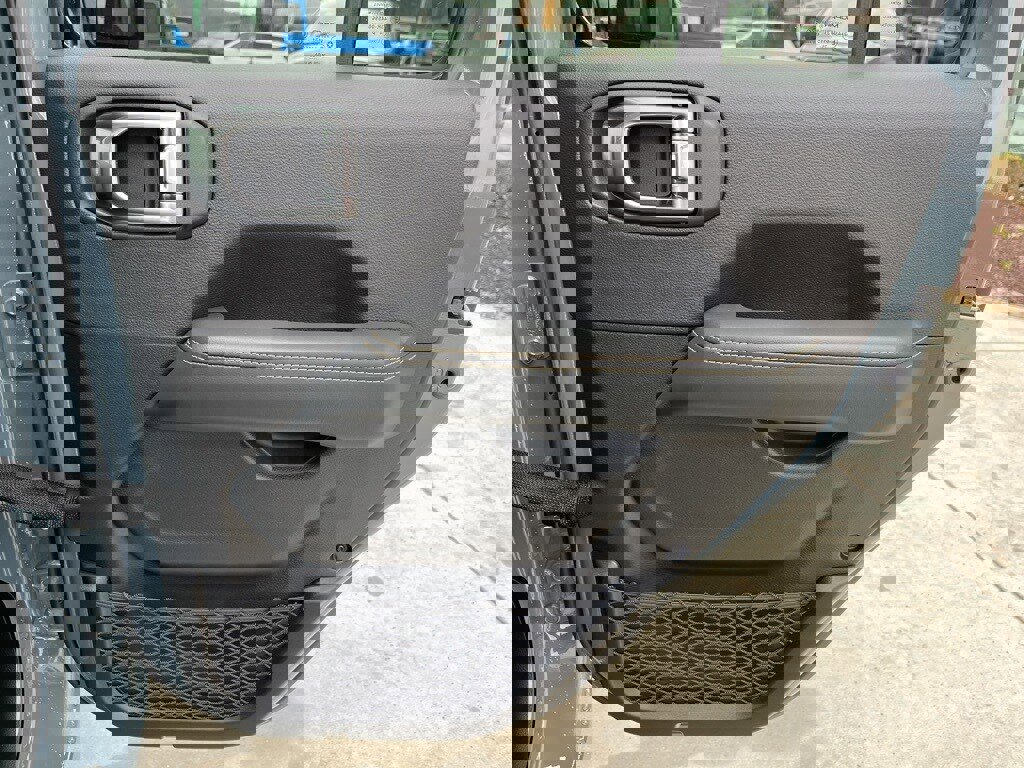 New 2026 Jeep Gladiator Sport image 24