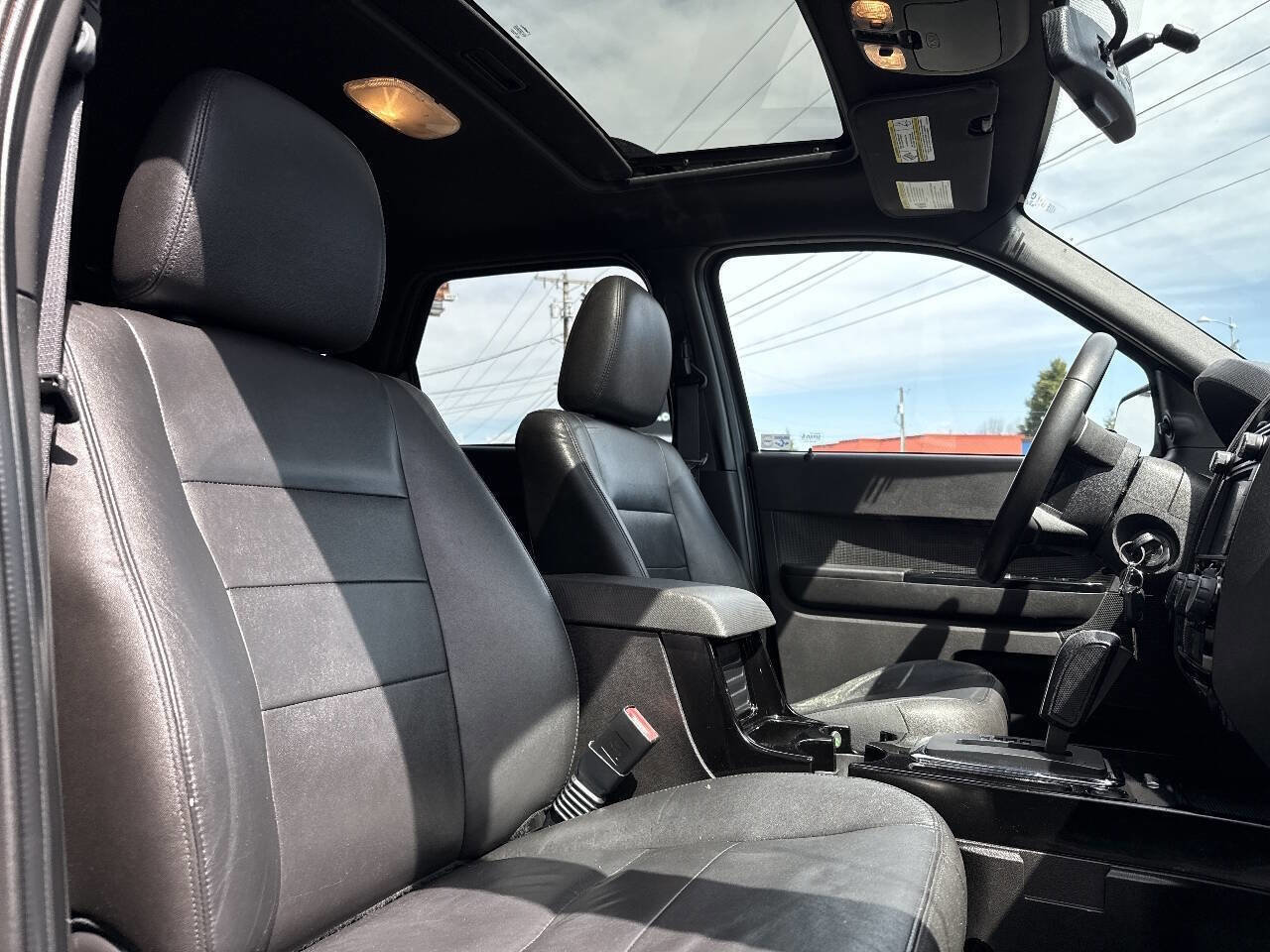 Used 2009 Ford Escape Limited AWD/4WD image 20