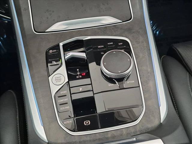 Used 2025 BMW X5 sDrive40i RWD image 12