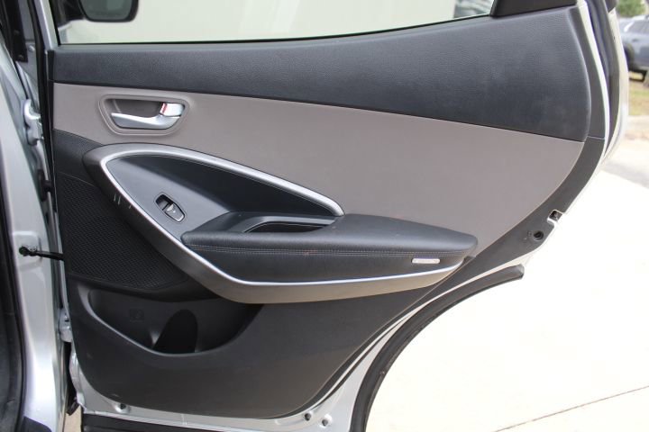 Used 2018 Hyundai Santa Fe Sport image 31