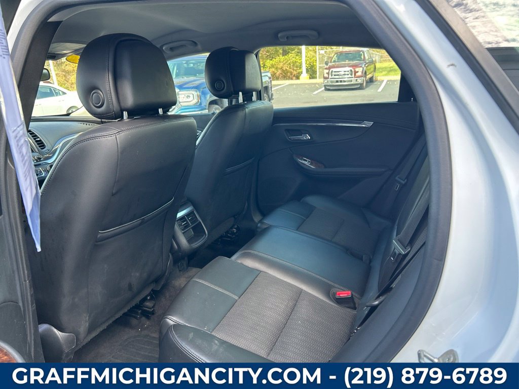 Used 2014 Chevrolet Impala LT FWD image 31