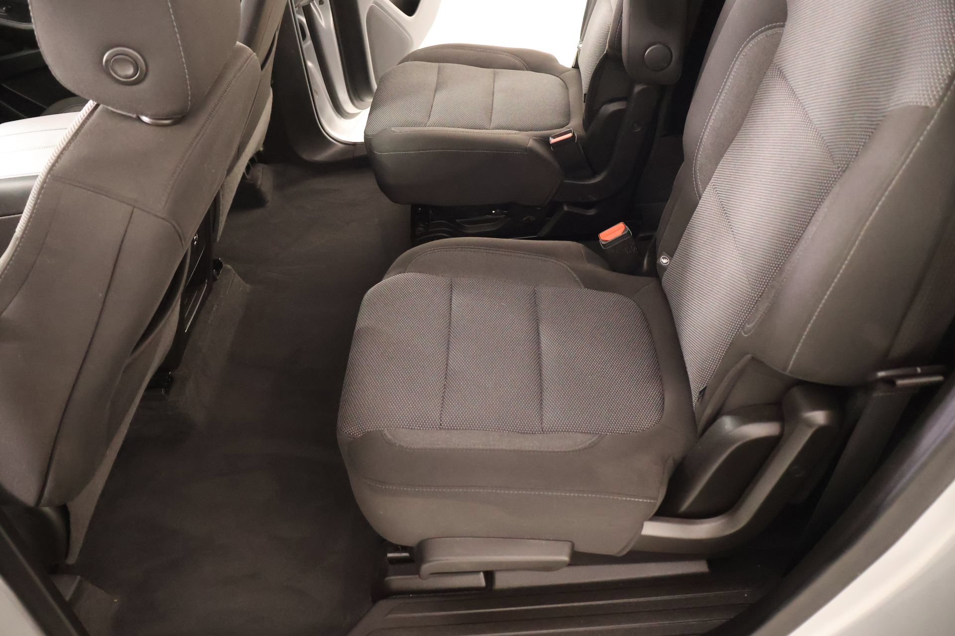 Used 2022 Chevrolet Traverse LT AWD/4WD image 12