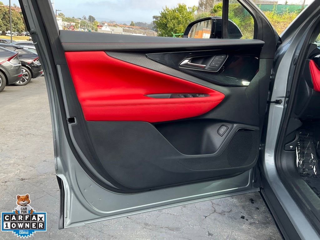 Used 2024 Chevrolet Blazer EV RS RWD image 22