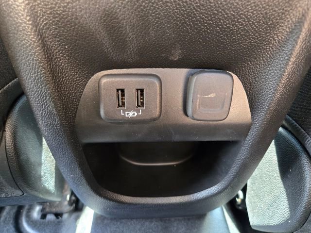 Used 2022 Chevrolet Colorado LT w/ Fleet Safety Package RWD image 15