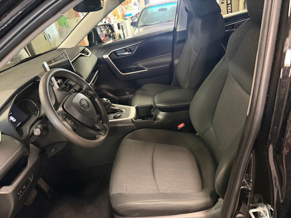 Used 2025 Toyota RAV4 Woodland Edition image 34