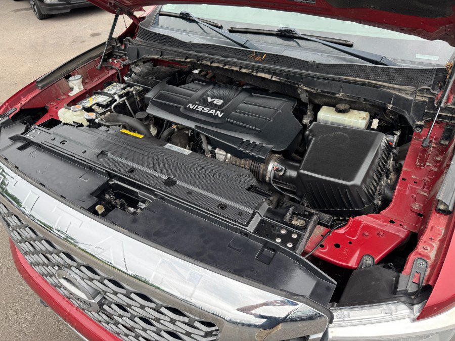 Used 2017 Nissan Titan SV AWD/4WD image 21