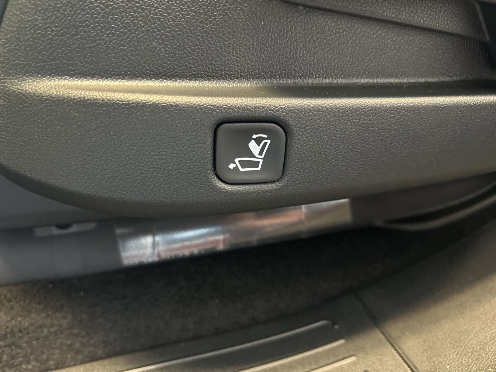 New 2025 Kia Sorento EX w/ EX Panoramic Sunroof Package image 18