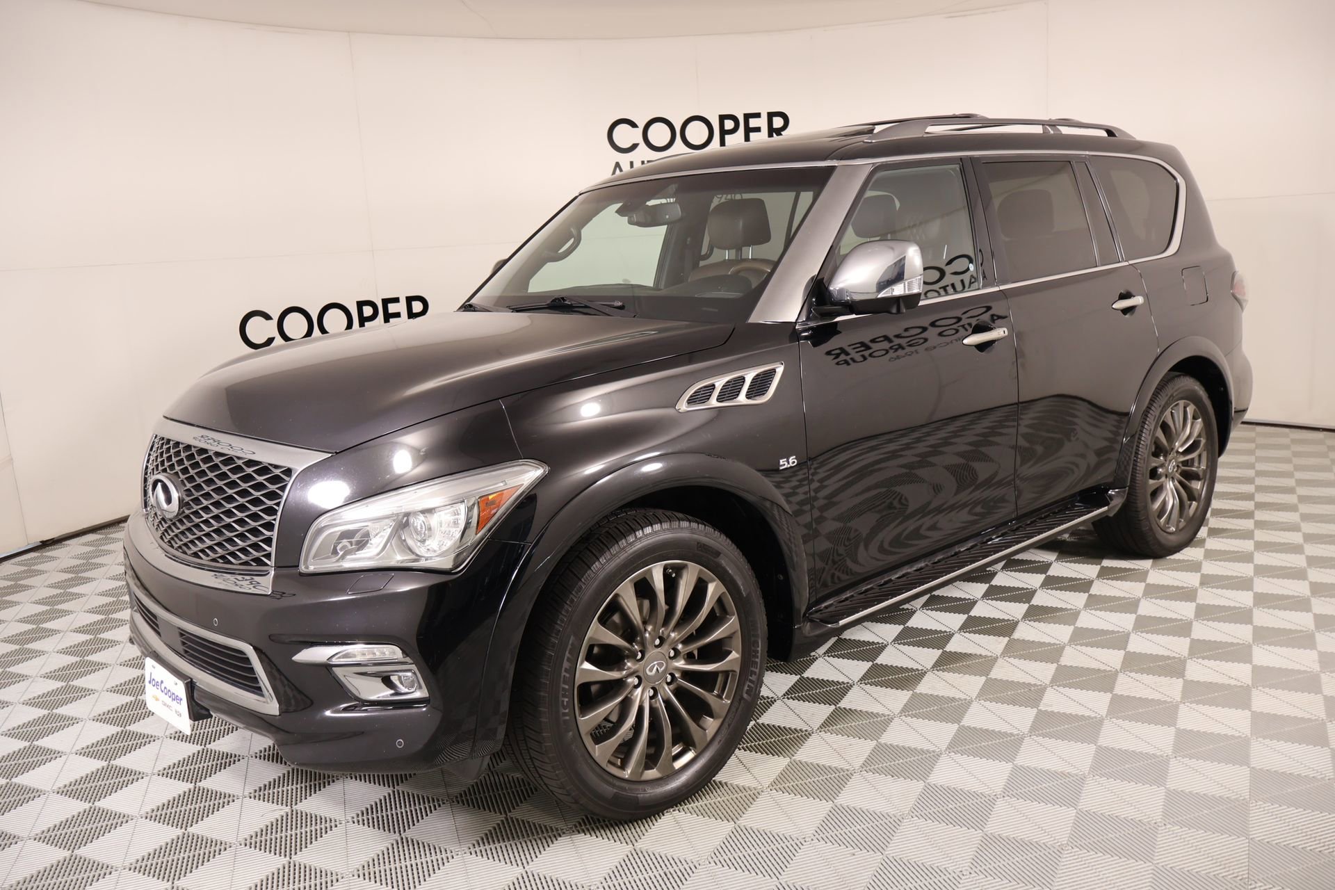 Used 2016 INFINITI QX80 Limited w/ All Season Package AWD/4WD image 11