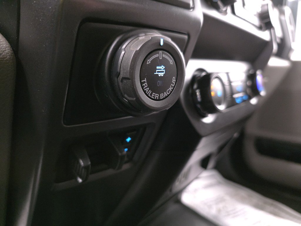 Used 2019 Ford F150 XLT w/ Trailer Tow Package image 20