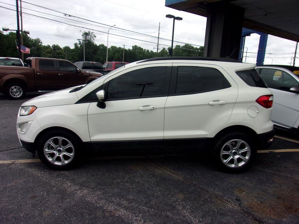 Used 2020 Ford EcoSport SE image 2