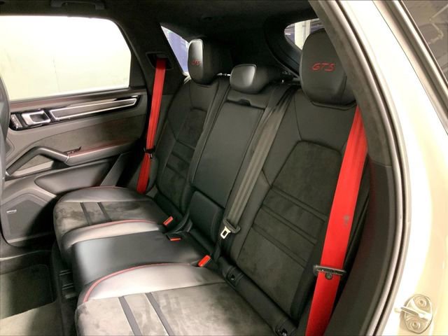 Certified 2022 Porsche Cayenne GTS AWD/4WD image 20