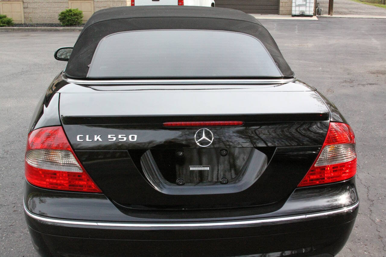 Used 2008 Mercedes-Benz CLK 550 Cabriolet image 38