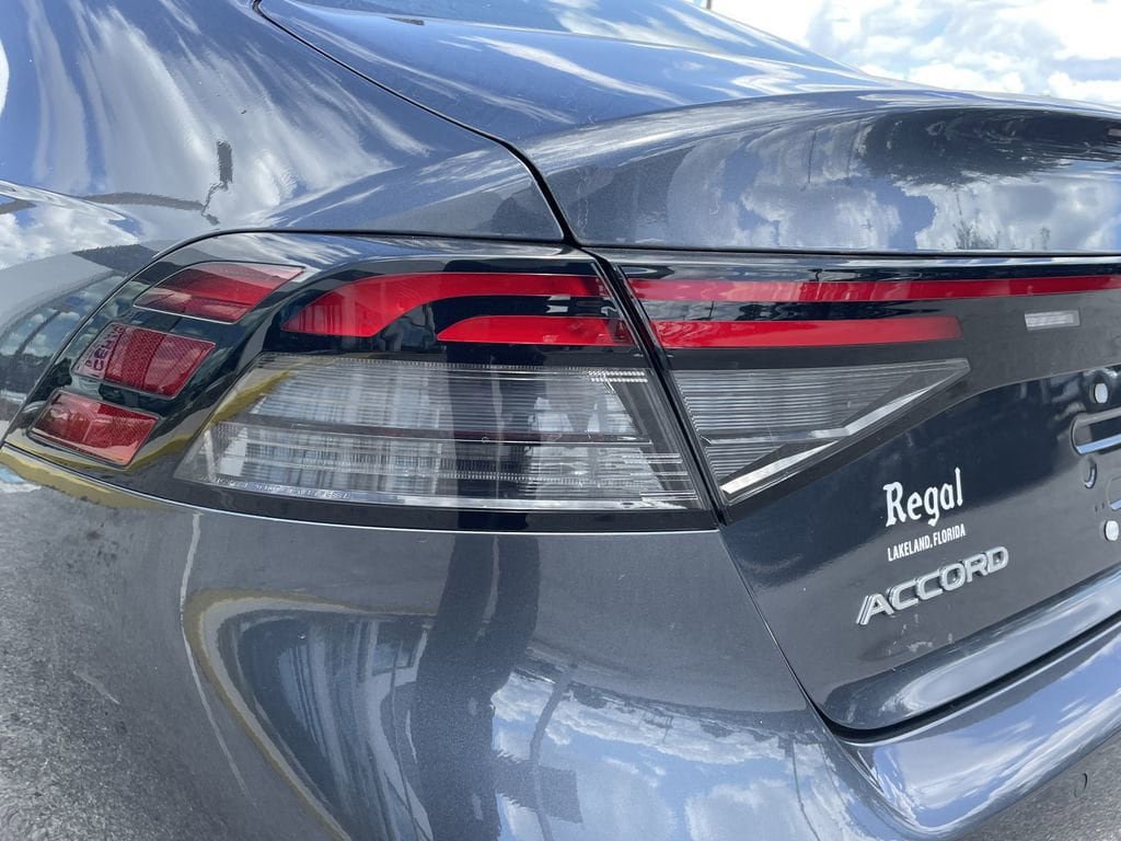 Used 2024 Honda Accord EX-L image 8