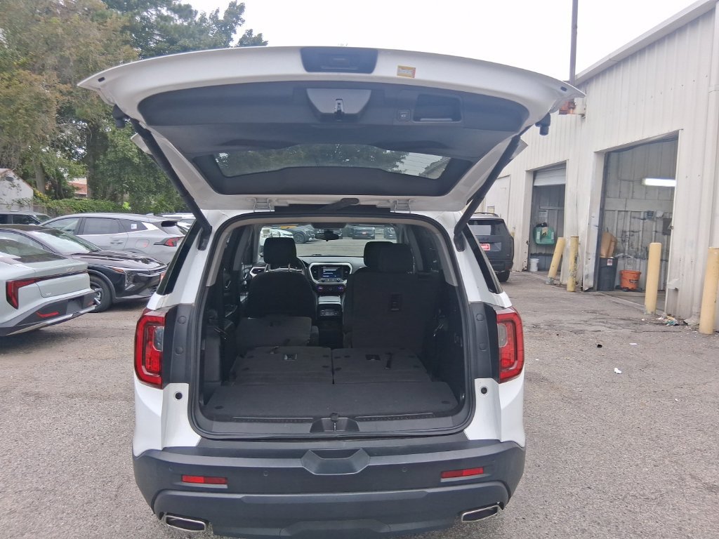 Used 2022 GMC Acadia SLE w/ Driver Convenience Package FWD image 22