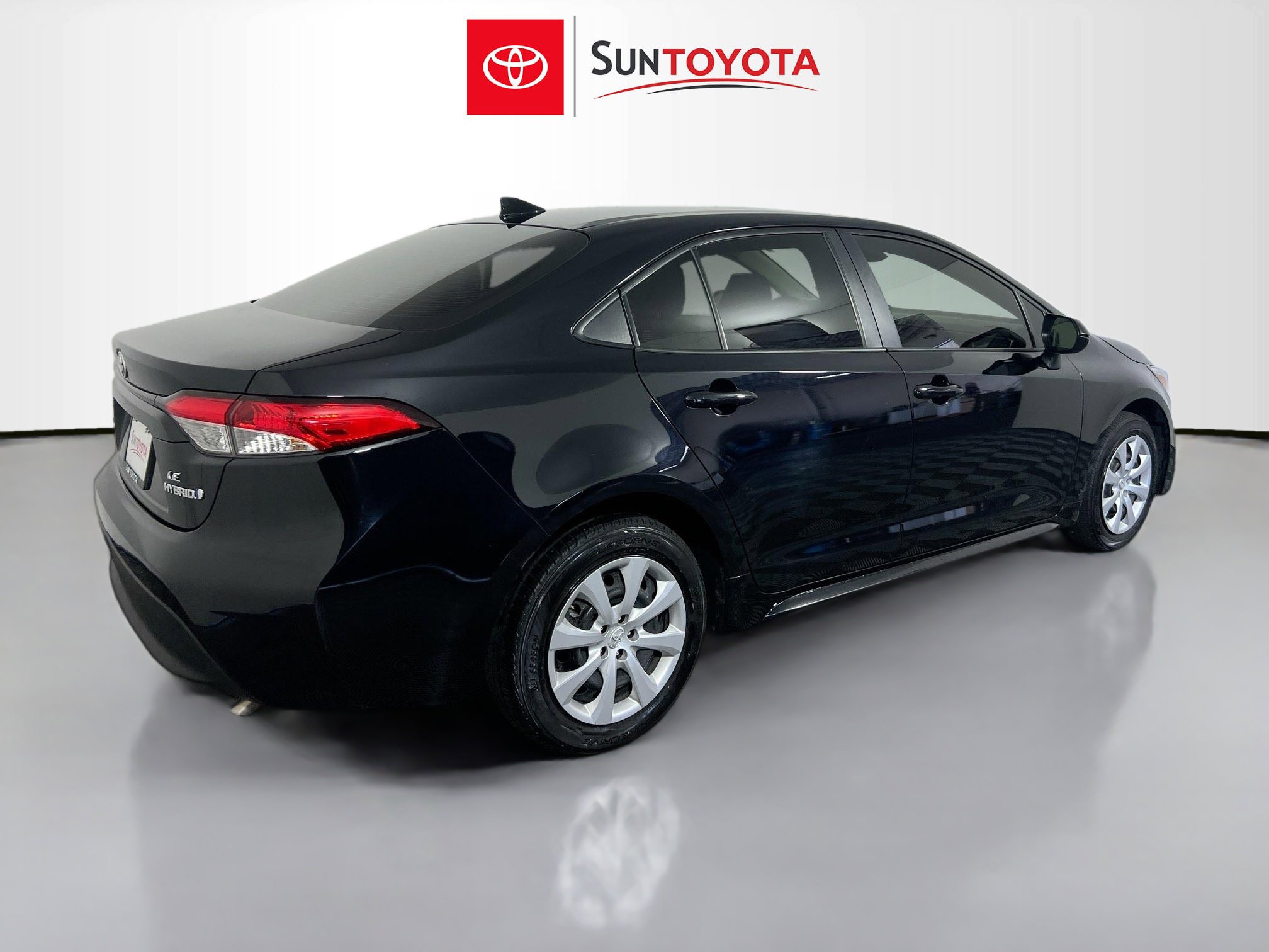 Used 2024 Toyota Corolla LE image 4