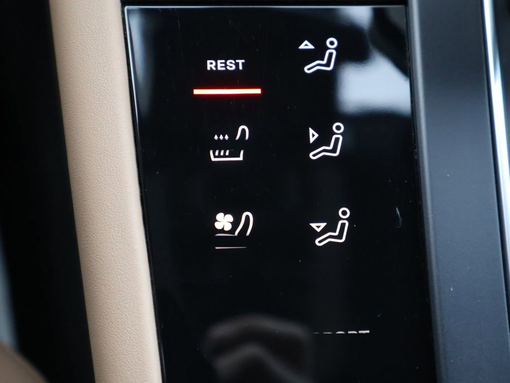 Used 2022 Porsche Macan S image 26