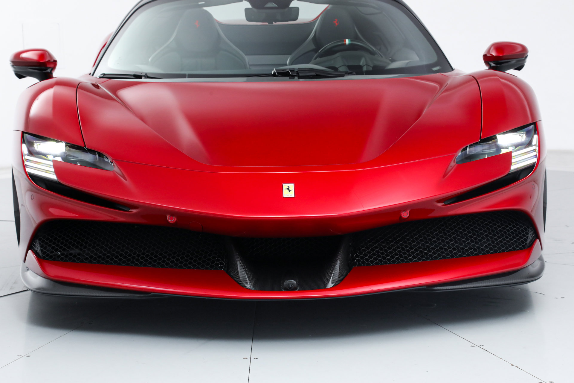 Used 2025 Ferrari SF90 Spider image 14