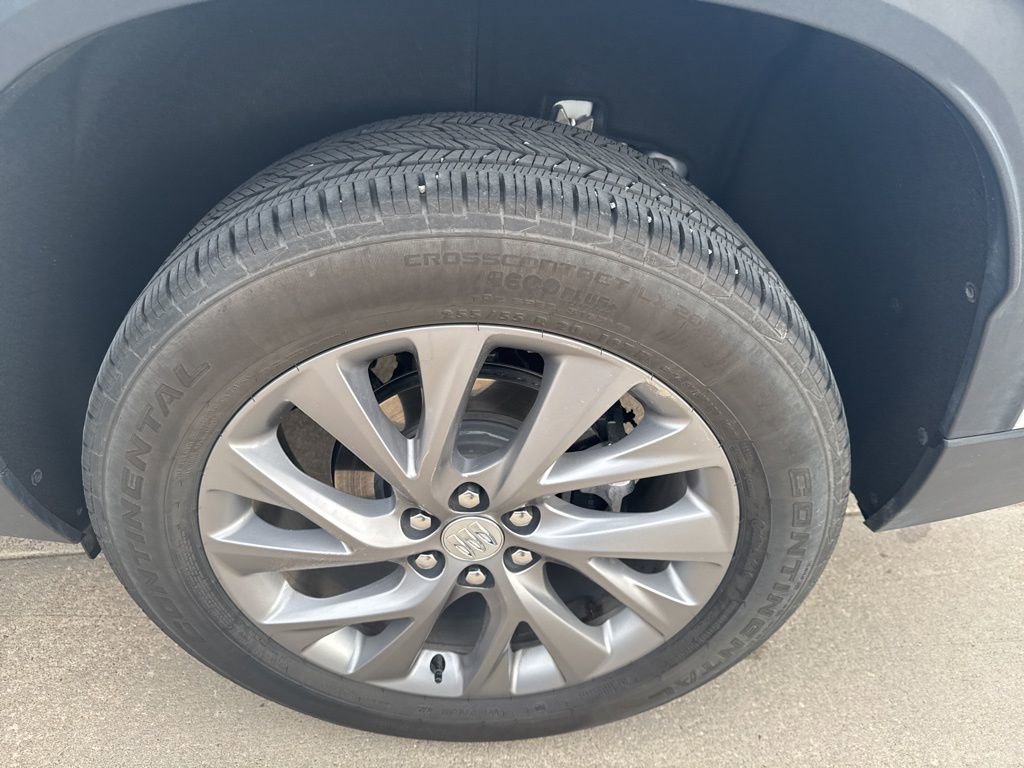 Used 2025 Buick Enclave Preferred image 19