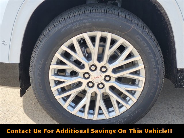 New 2026 GMC Acadia Denali w/ Super Cruise Package image 7