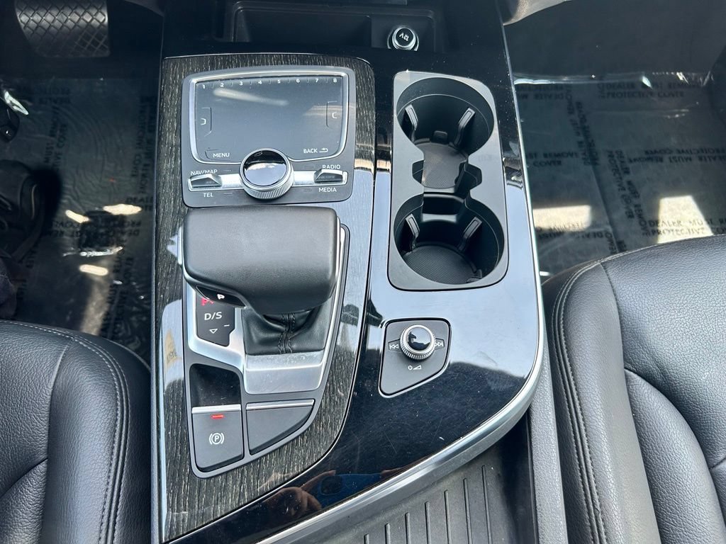 Used 2019 Audi Q7 3.0T Premium AWD/4WD image 24