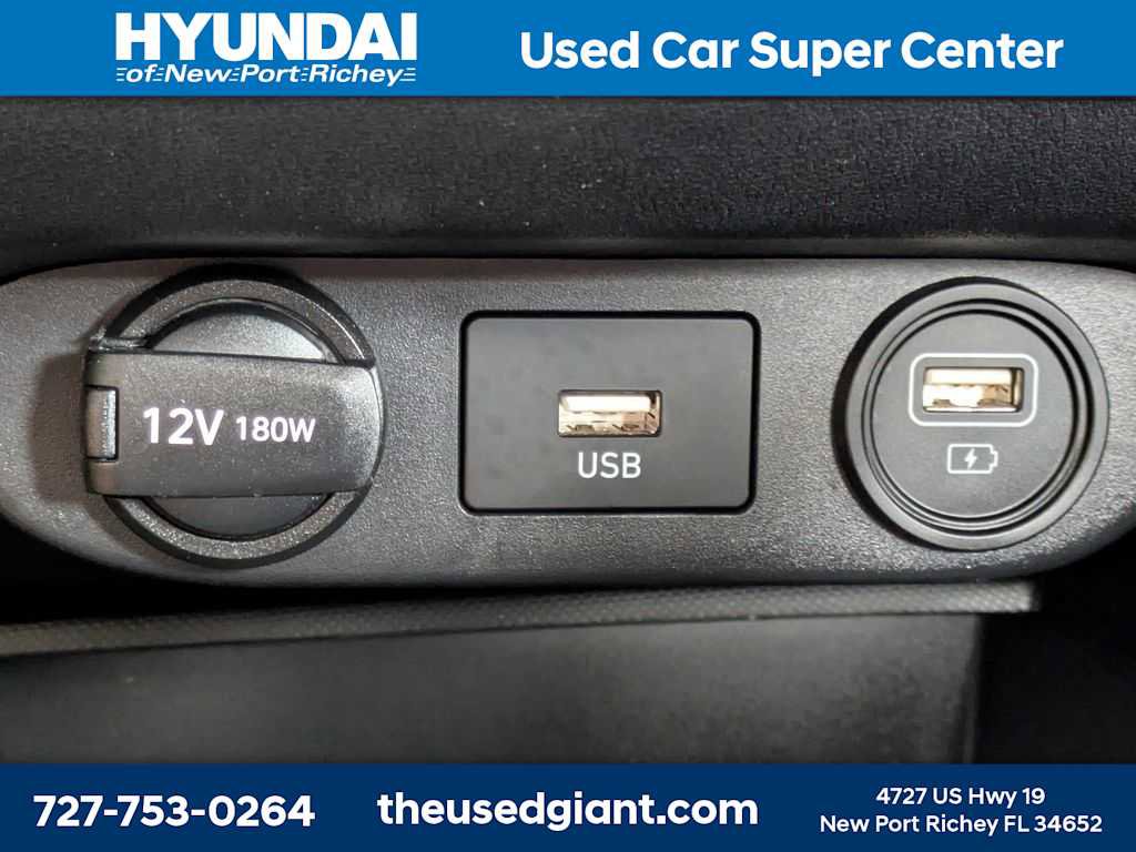 Certified 2023 Hyundai Elantra SEL image 19