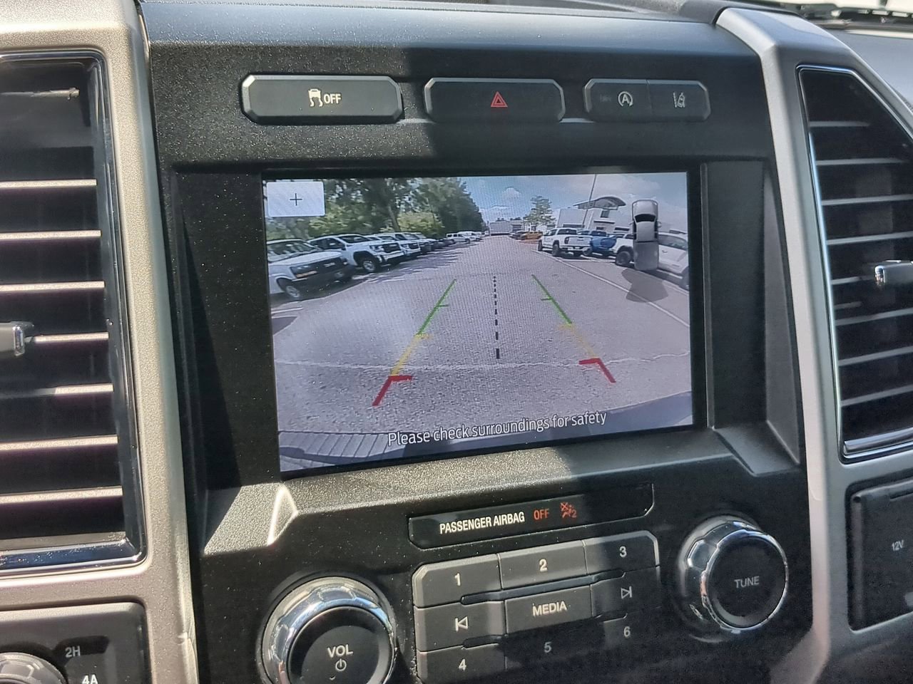 Used 2020 Ford F150 Lariat AWD/4WD image 15