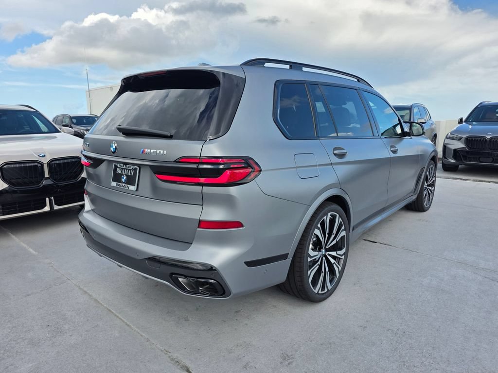 New 2027 BMW X7 M60i AWD/4WD image 4
