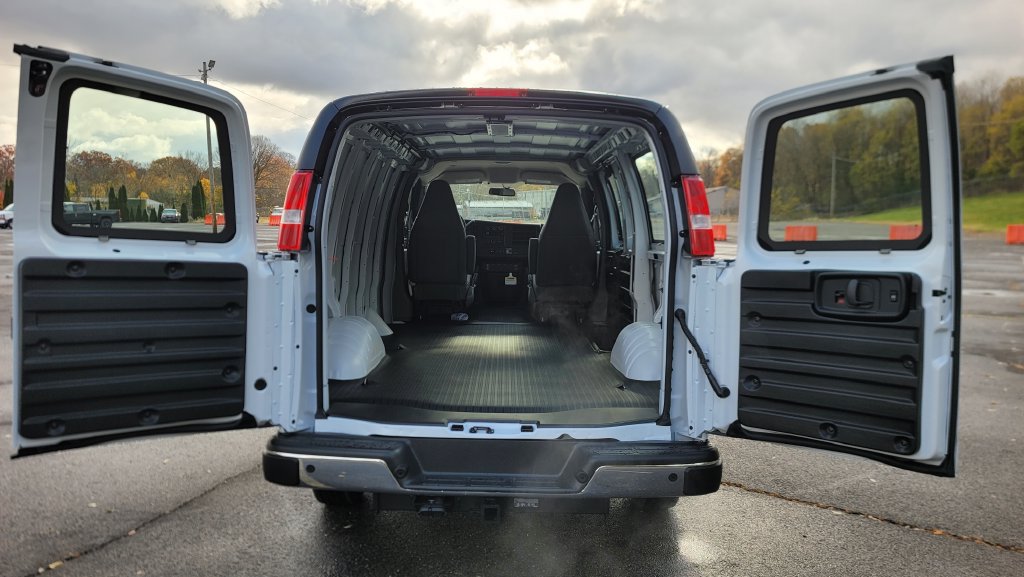 New 2025 Chevrolet Express 2500 w/ Communications Package RWD image 11
