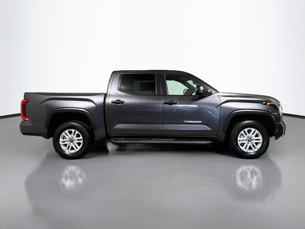 Used 2025 Toyota Tundra SR5 AWD/4WD image 2