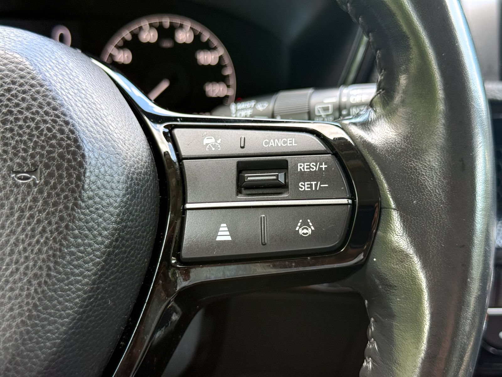 Used 2023 Honda CR-V EX-L image 35