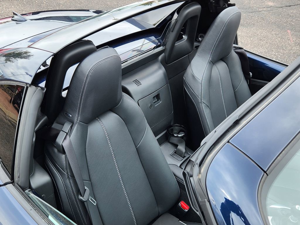 New 2026 MAZDA MX-5 Miata RF Grand Touring w/ Weather Package RWD image 32