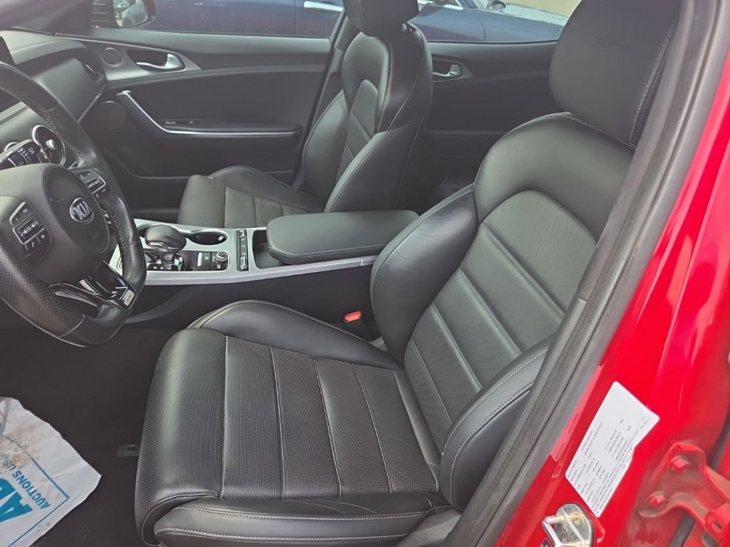 Used 2020 Kia Stinger GT2 image 8