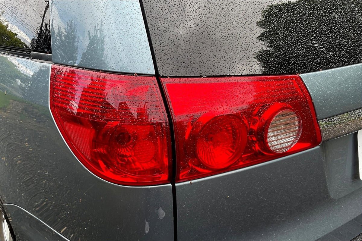 Used 2006 Toyota Sienna XLE Limited AWD/4WD image 22