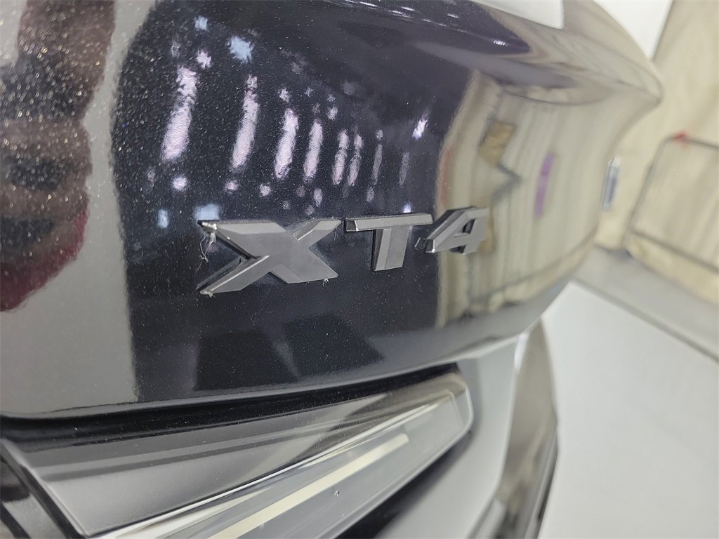 Used 2023 Cadillac XT4 Sport image 7