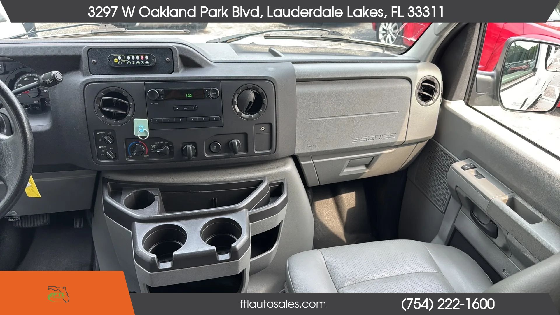 Used 2013 Ford E-250 and Econoline 250 Extended w/ PWR Group RWD image 54