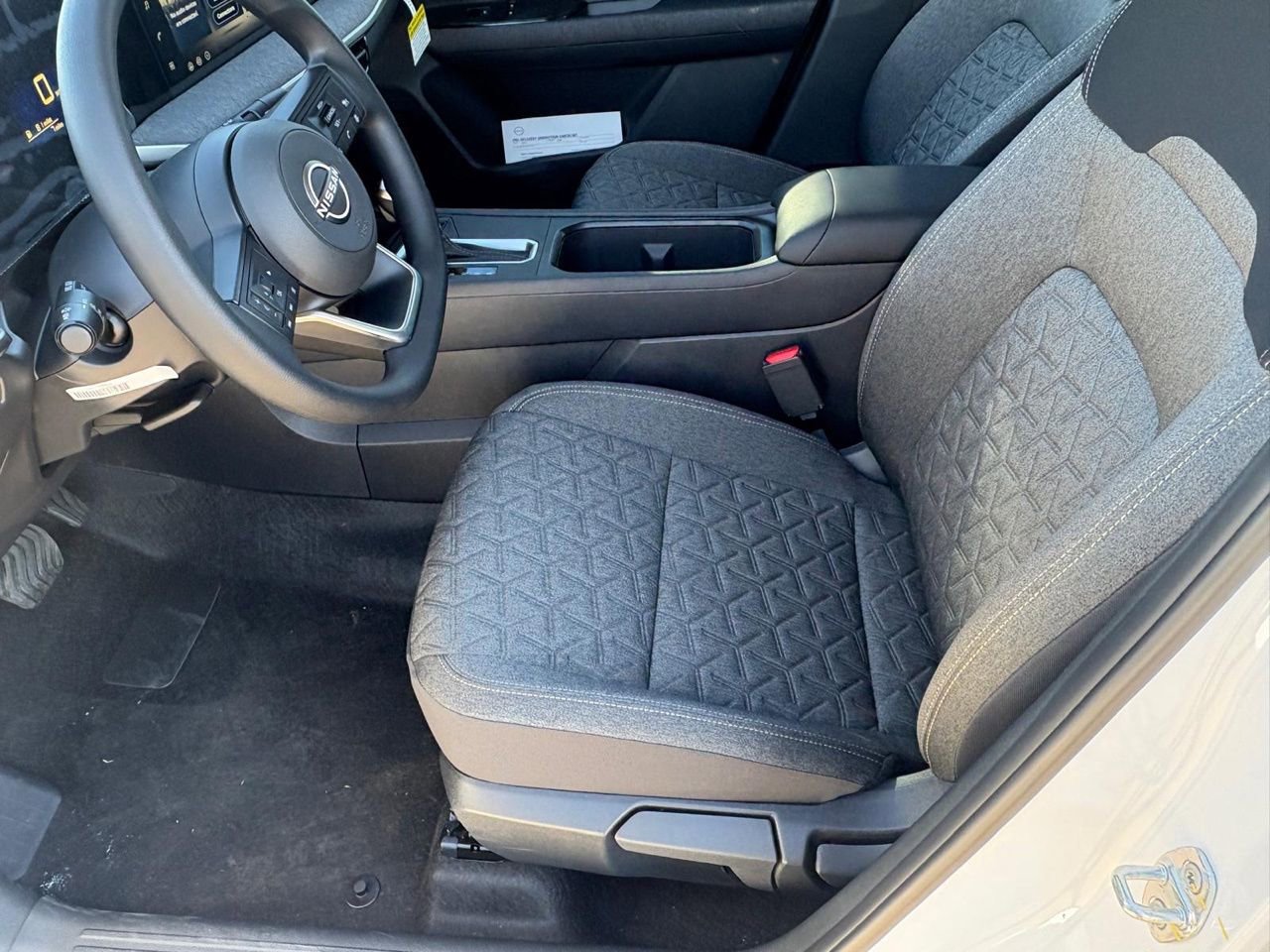 New 2026 Nissan Kicks SV w/ Cold Weather Package AWD/4WD image 17