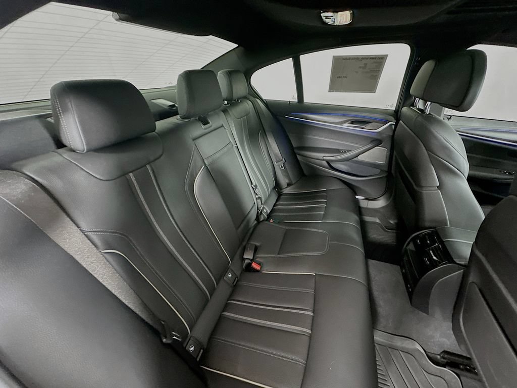 Used 2023 BMW M550i xDrive w/ Shadowloine Package AWD/4WD image 35