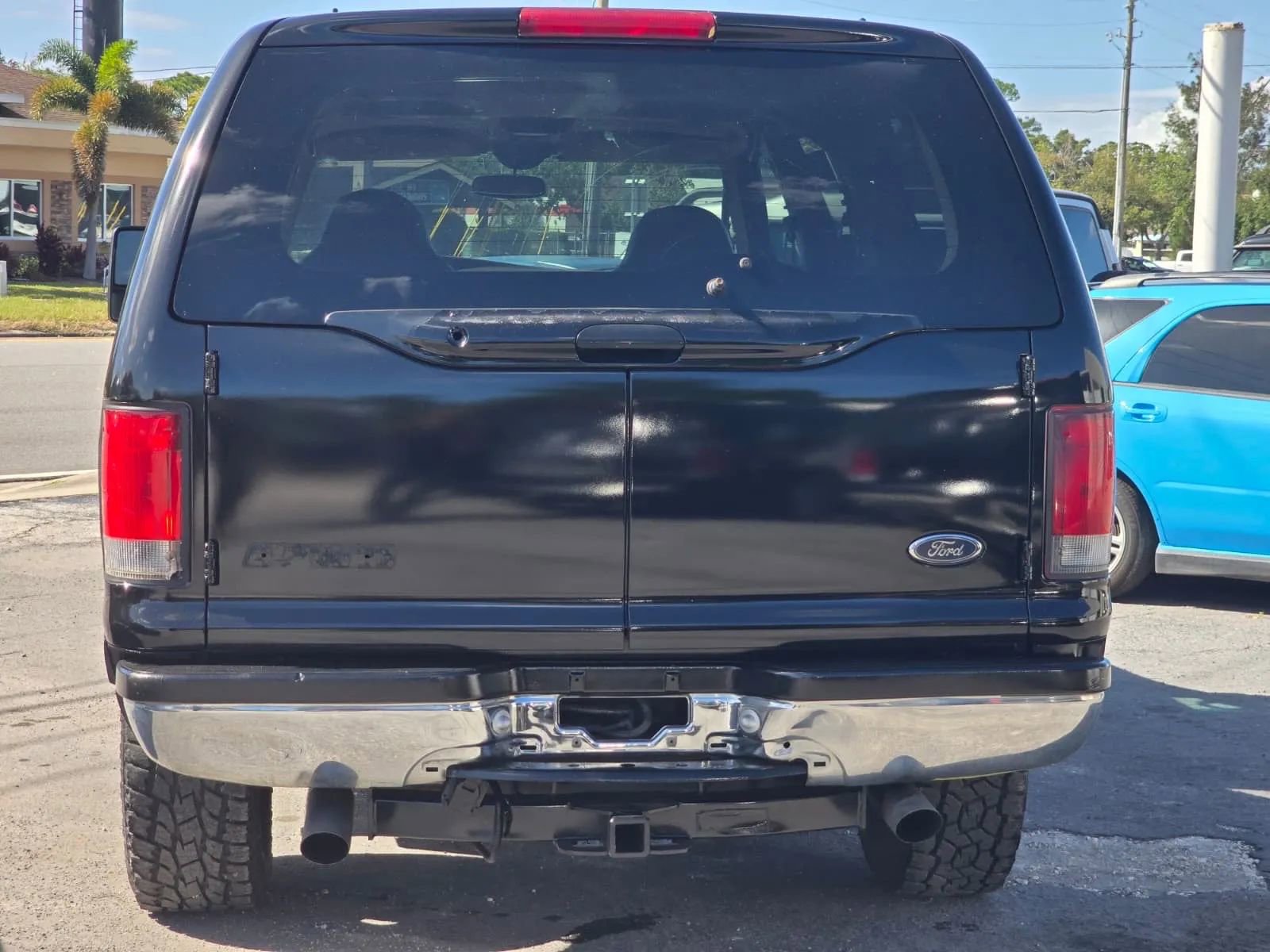 Used 2000 Ford Excursion Limited image 4